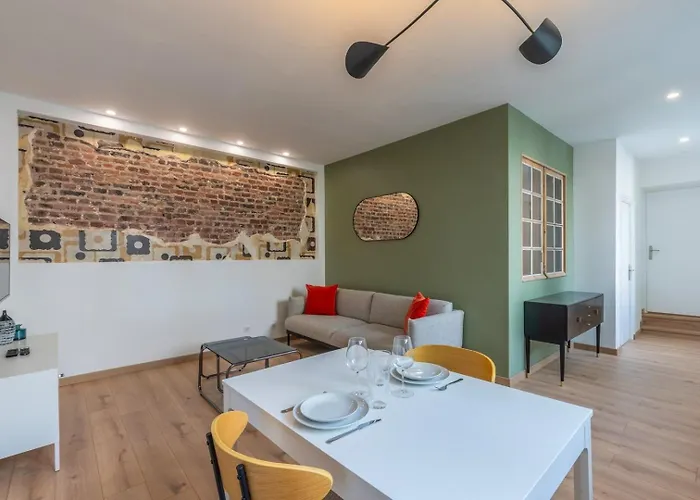 Appartement Une Chambre Avec Parking, Vieux Lille