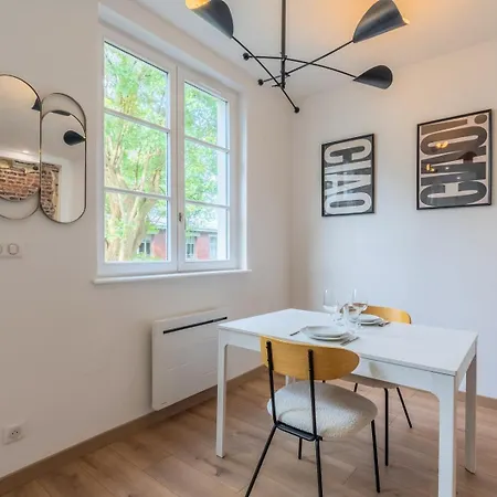 Appartement Une Chambre Avec Parking, Vieux Lille Exterior foto