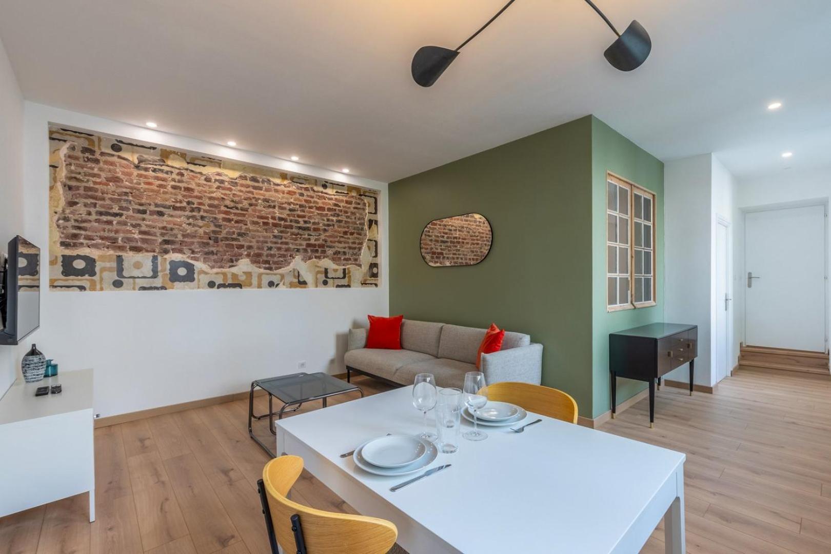 Apartment Avec Parking, Vieux