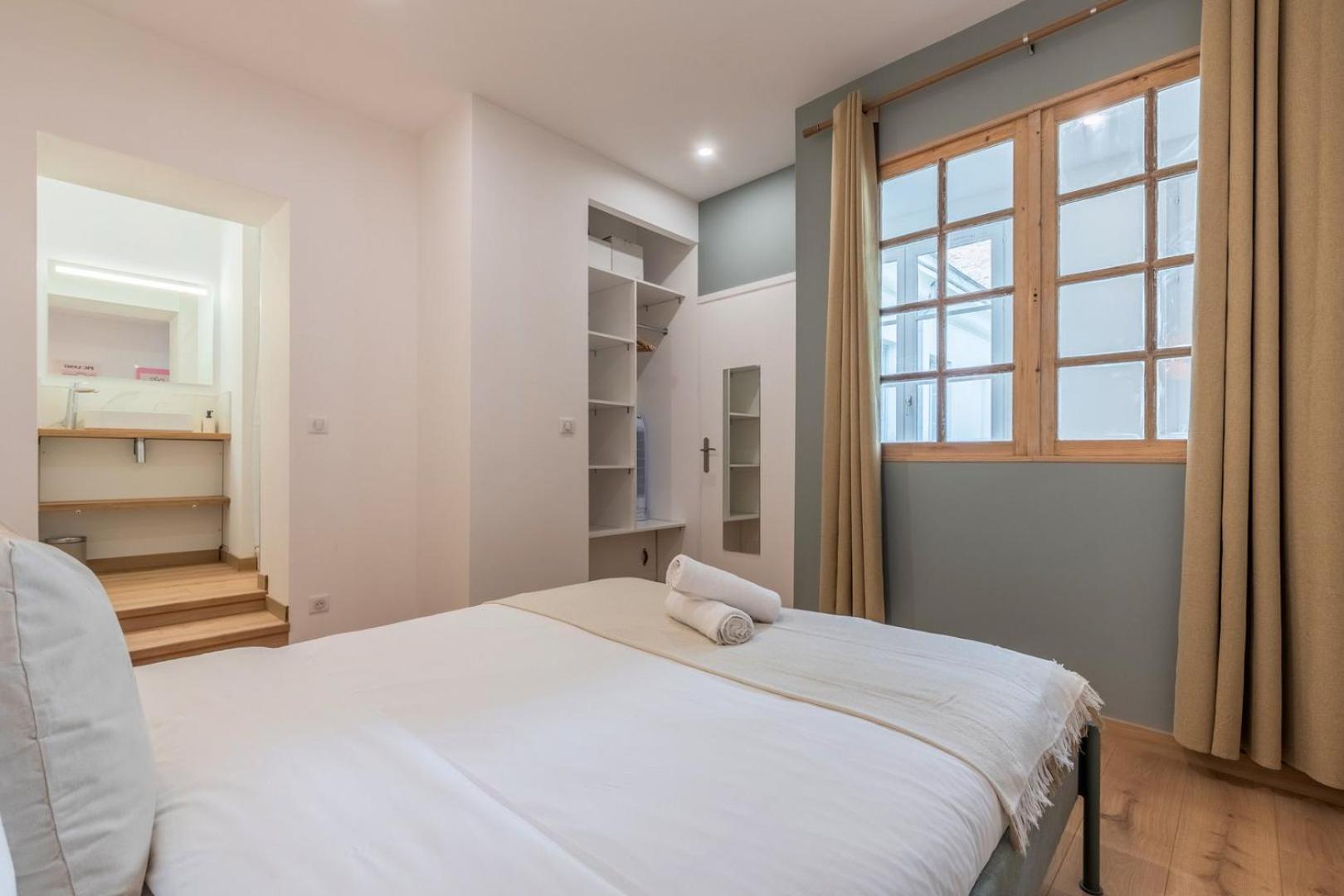 Apartment Avec Parking, Vieux *